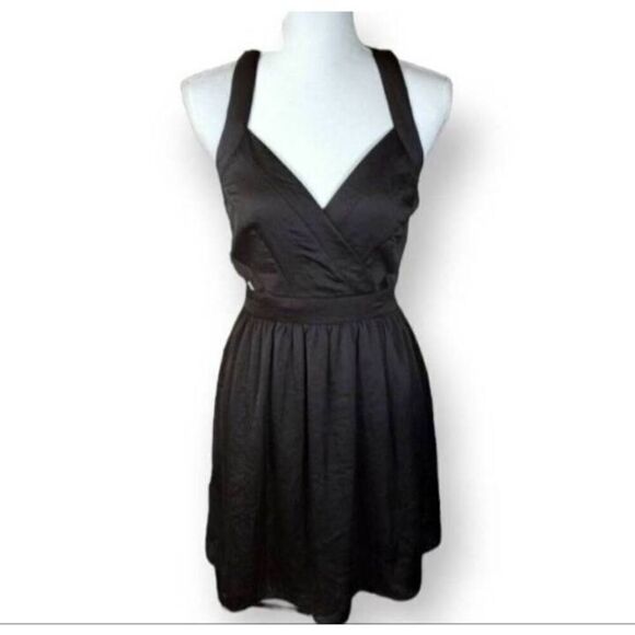 BCBGENERATIONS BLACK CUTOUT DRESS SZ.8 EUC. - Picture 3 of 9